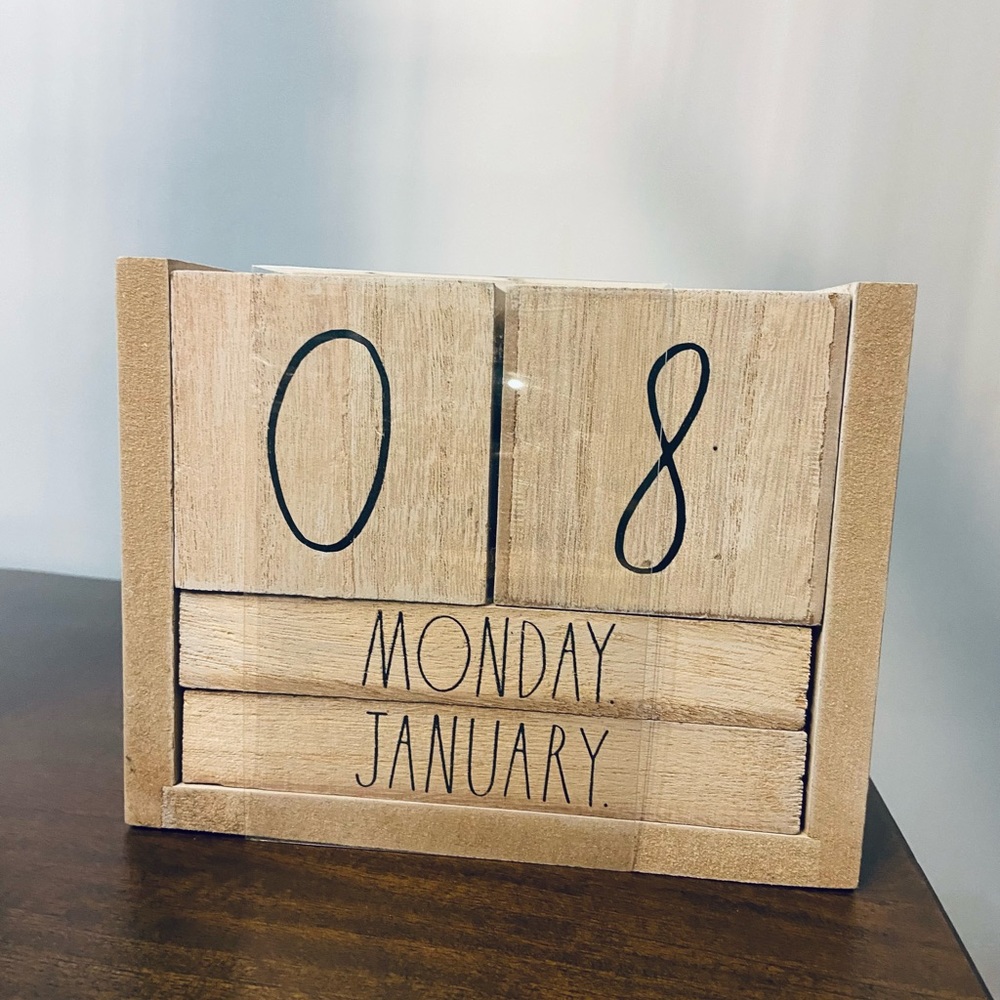 Rae Dunn - Wooden Calendar Block